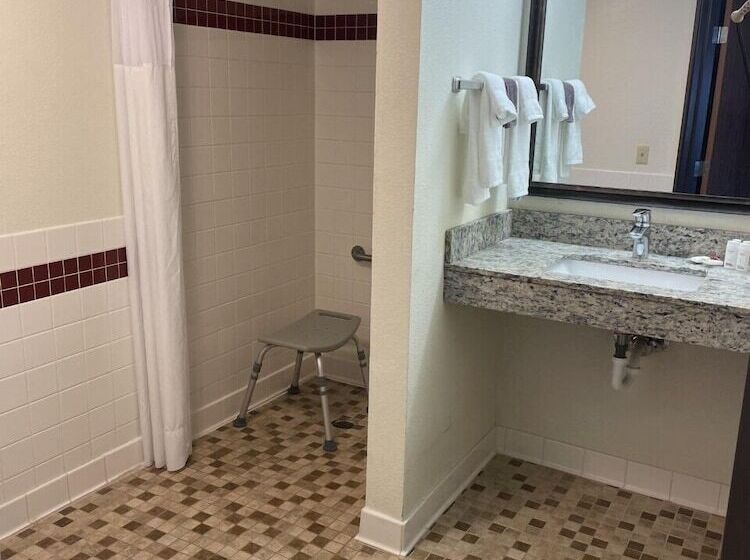 فندق Americinn By Wyndham Minocqua