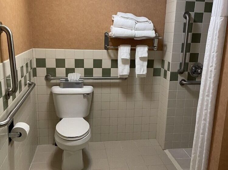 فندق Americinn By Wyndham Minocqua