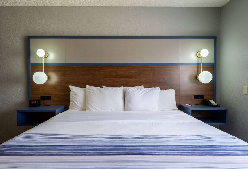 فندق Americinn By Wyndham Monroe