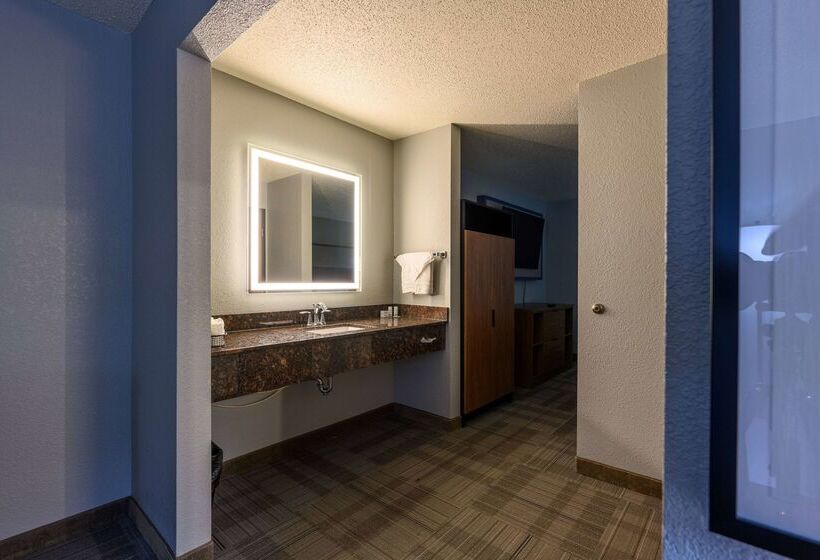 فندق Americinn By Wyndham Monroe