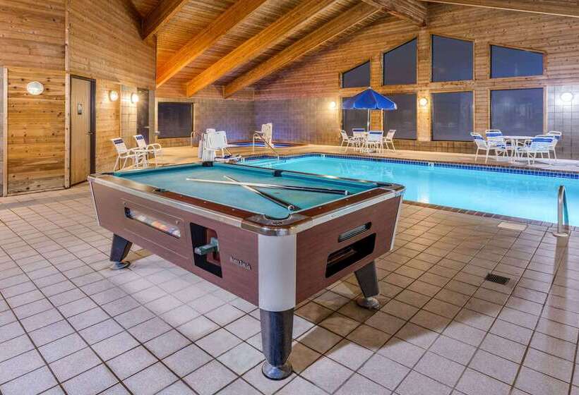 فندق Americinn By Wyndham Monroe