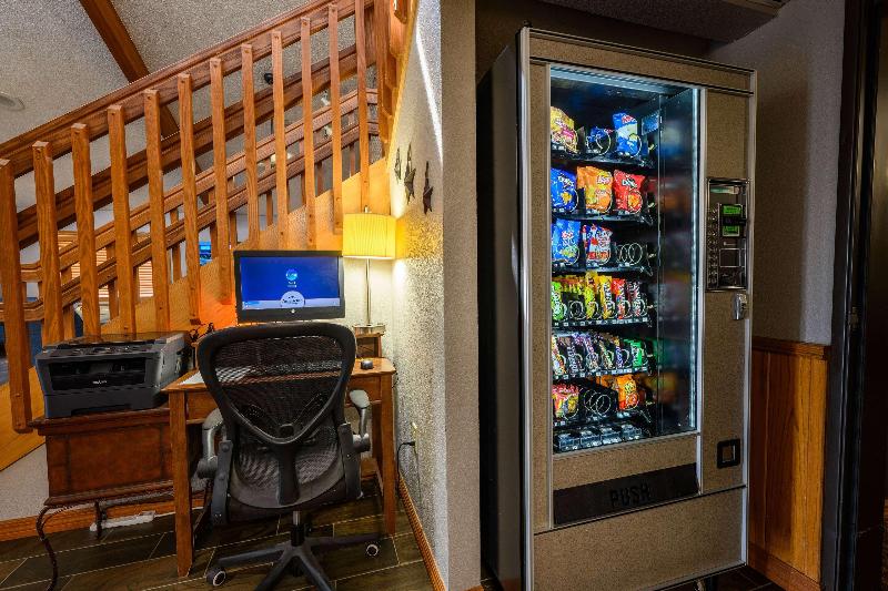 فندق Americinn By Wyndham Monroe