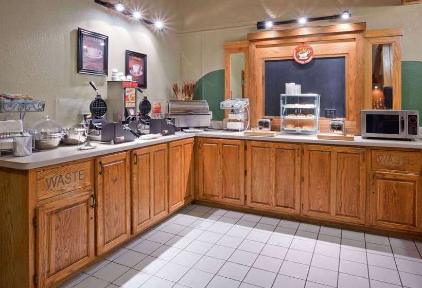 فندق Americinn By Wyndham New Richmond