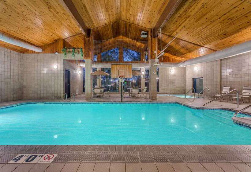 فندق Americinn By Wyndham New Richmond