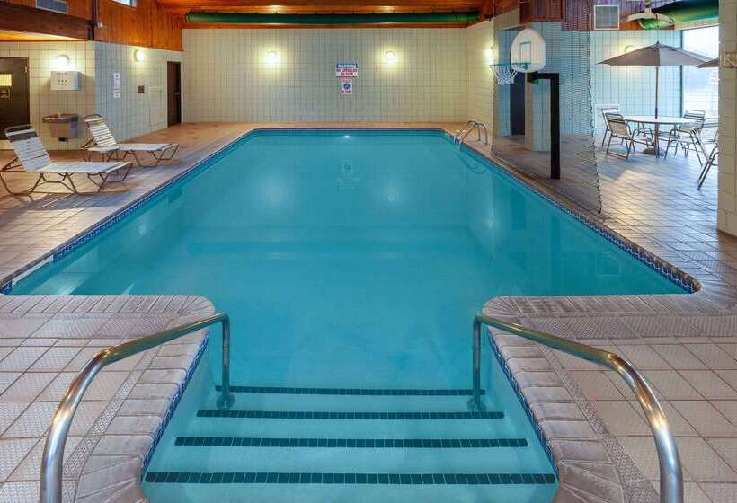 فندق Americinn By Wyndham New Richmond