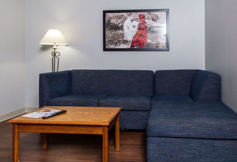 בית מלון כפרי Americinn By Wyndham Rapid City