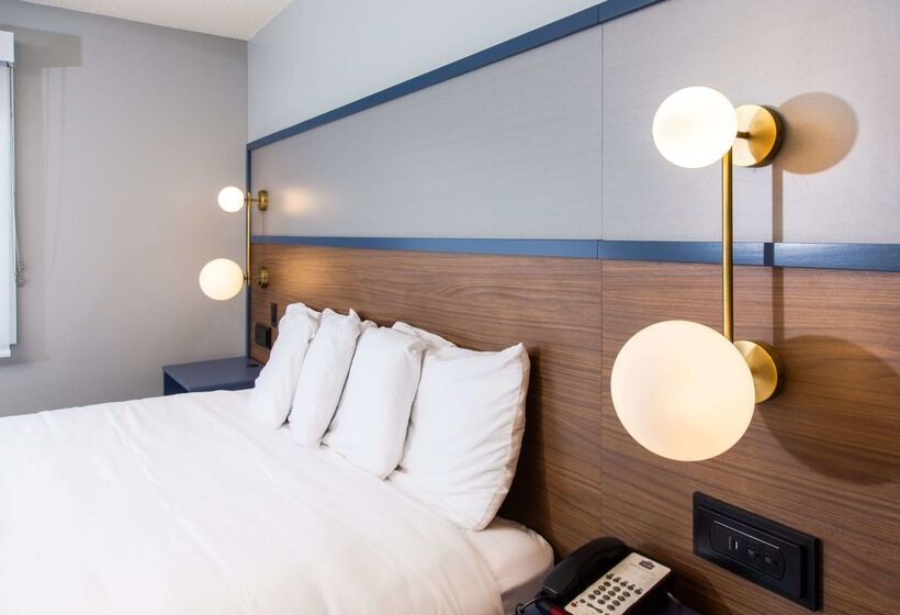 בית מלון כפרי Americinn By Wyndham Rapid City