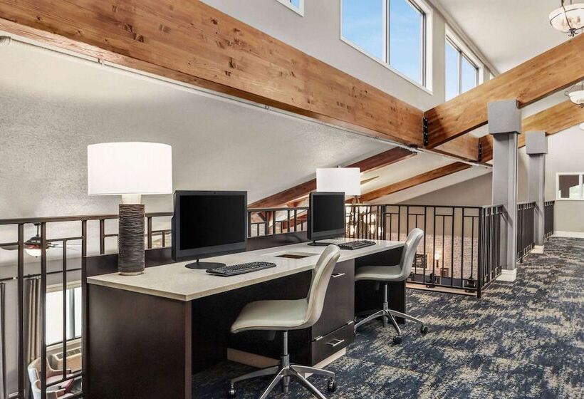 בית מלון כפרי Americinn By Wyndham Rapid City