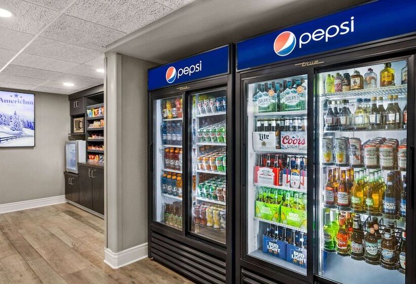 בית מלון כפרי Americinn By Wyndham Rapid City