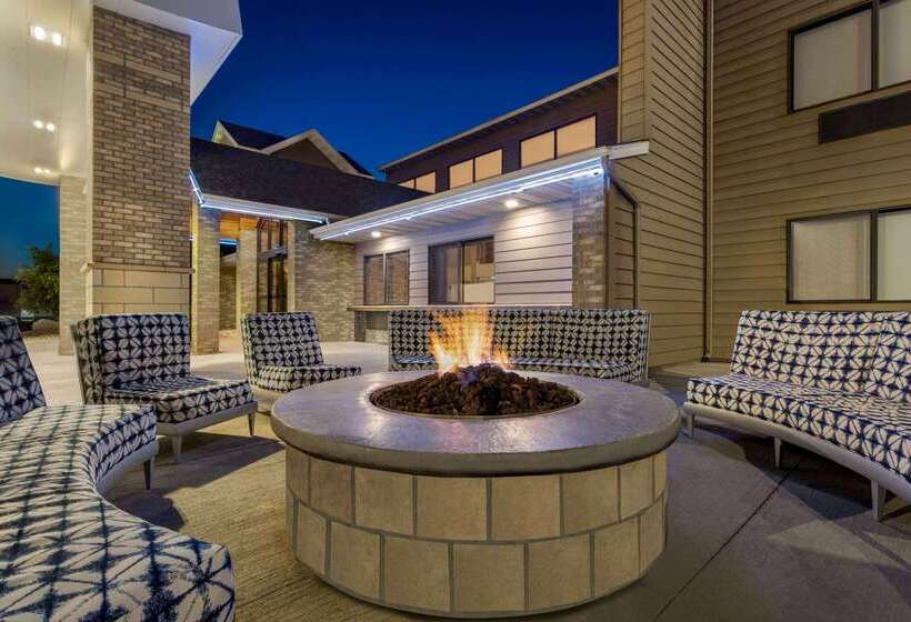 בית מלון כפרי Americinn By Wyndham Rapid City