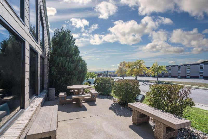 בית מלון כפרי Americinn By Wyndham Rapid City