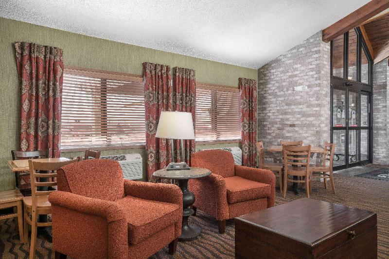 בית מלון כפרי Americinn By Wyndham Rapid City
