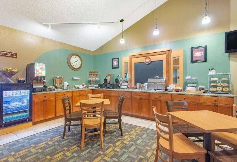 فندق Americinn By Wyndham Rhinelander