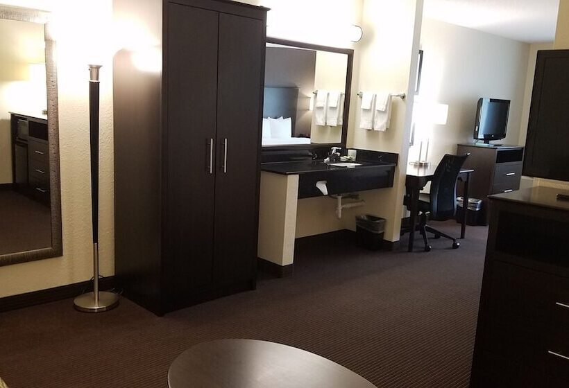 فندق Americinn By Wyndham Rhinelander