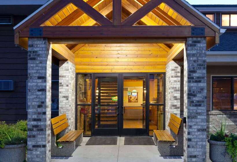 فندق Americinn By Wyndham Roseau