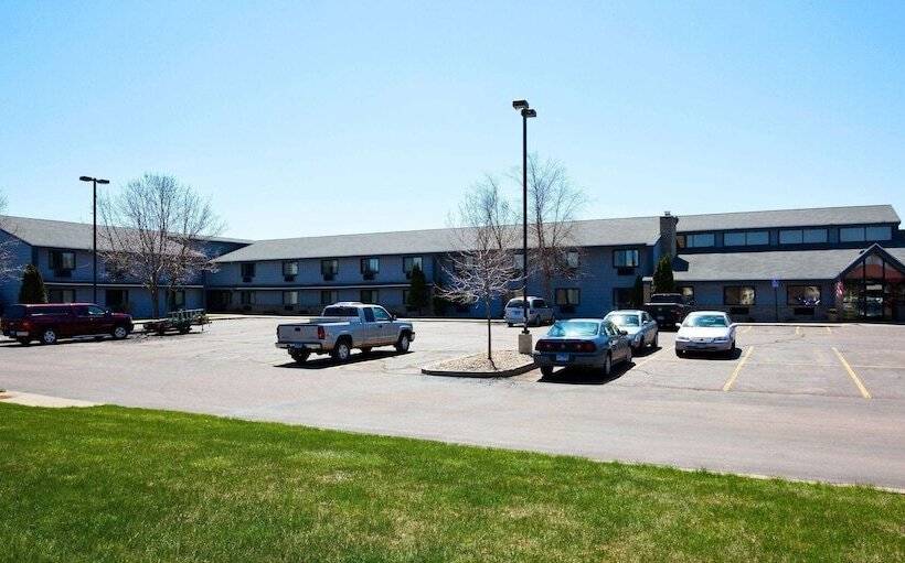 בית מלון כפרי Americinn By Wyndham Sioux Falls
