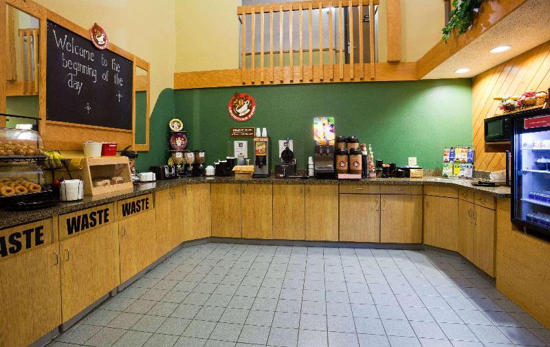 בית מלון כפרי Americinn By Wyndham Sioux Falls