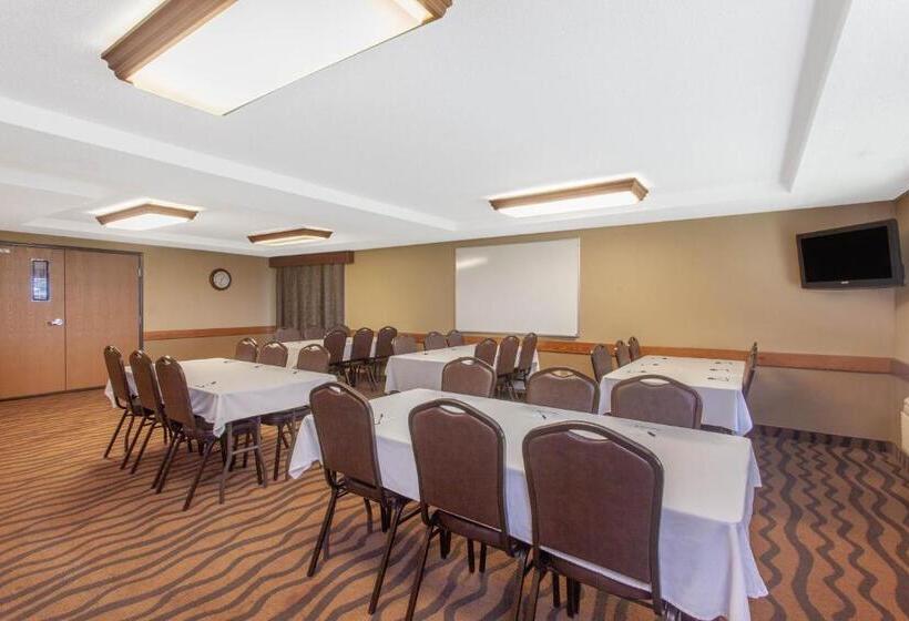 فندق Americinn By Wyndham St Cloud Mn I 94