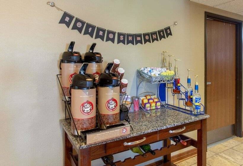 فندق Americinn By Wyndham St Cloud Mn I 94