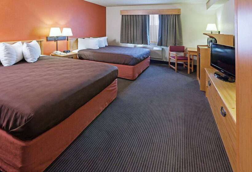 Отель Americinn By Wyndham Sturgeon Bay