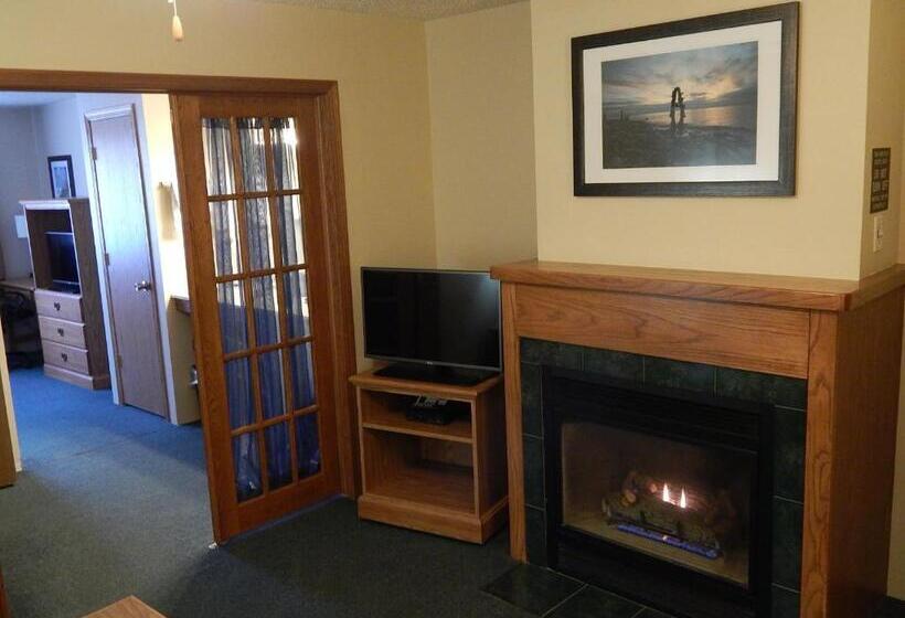 Отель Americinn By Wyndham Sturgeon Bay