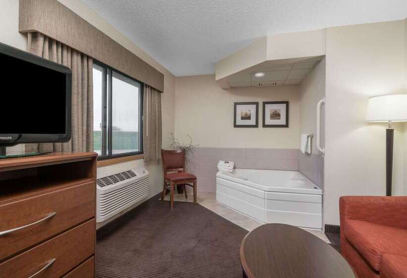 فندق Americinn By Wyndham Worthington