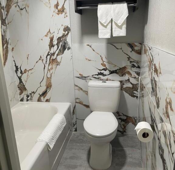 فندق Hometown Inn And Suites Belle Plaine