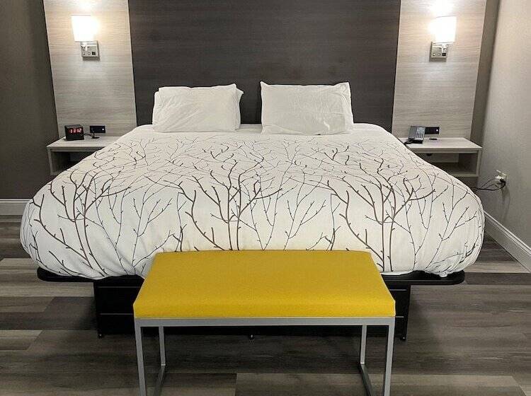 فندق Hometown Inn And Suites Belle Plaine