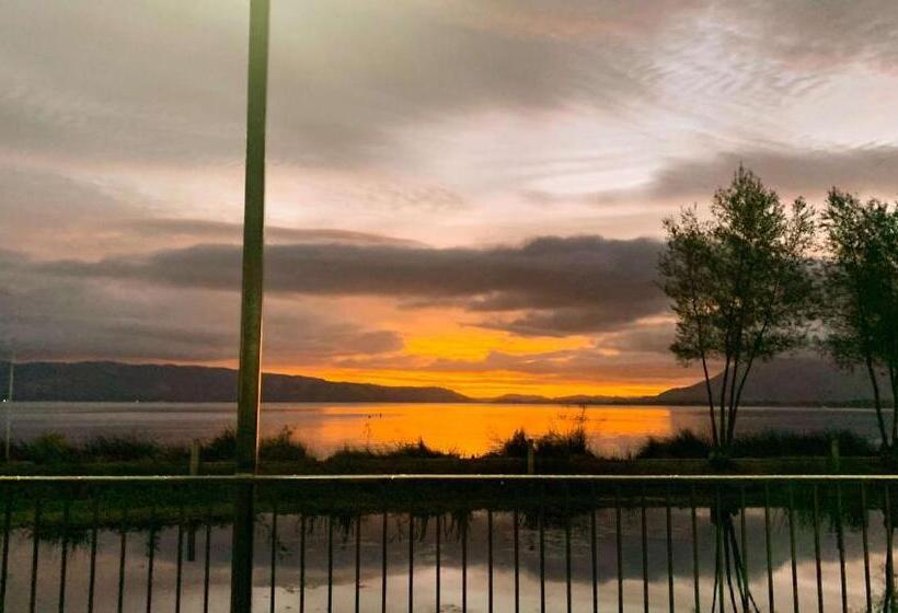 호텔 Anchorage Inn Lakeport