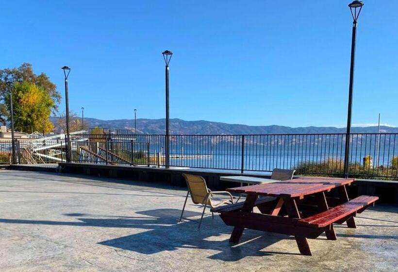 호텔 Anchorage Inn Lakeport