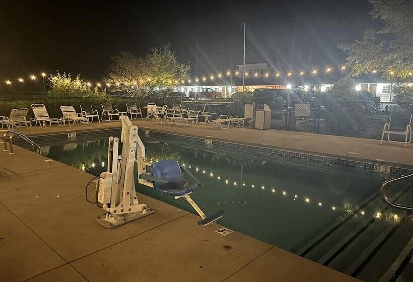 فندق Anchorage Inn Rochester