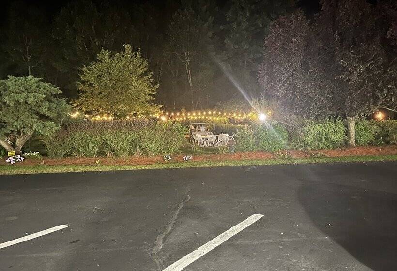 فندق Anchorage Inn Rochester