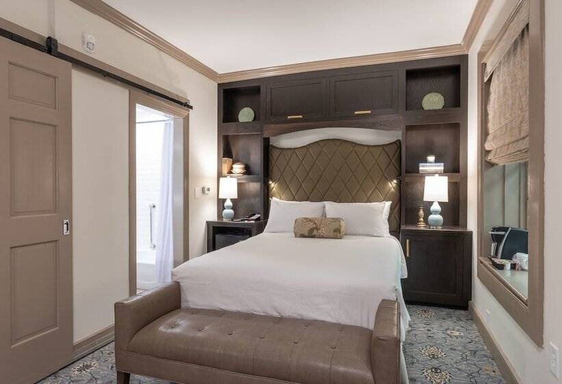 ホテル Andrew Pinckney Inn