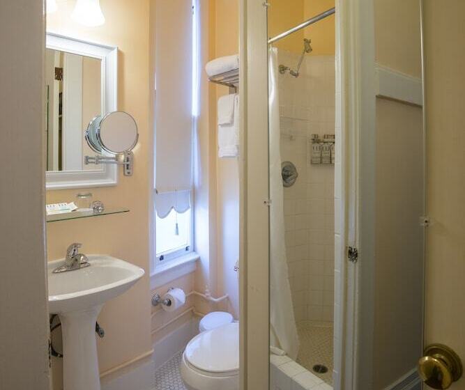 فندق The Andrews