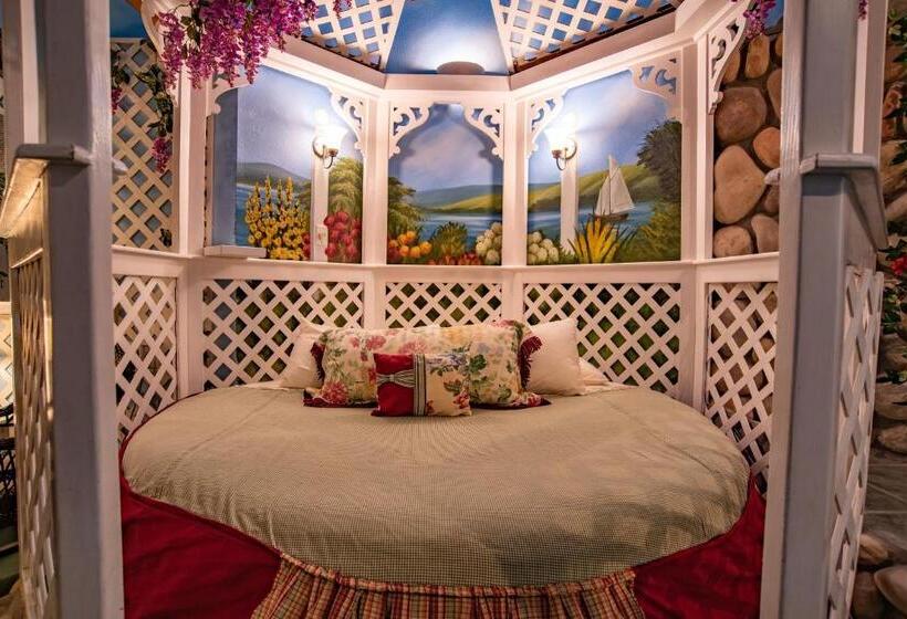 בית מלון כפרי The Anniversary Inn   Boise