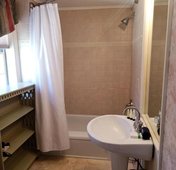 Отель Arlington Inn & Spa