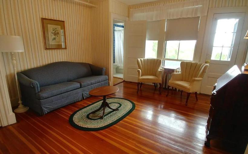 فندق Asticou Inn