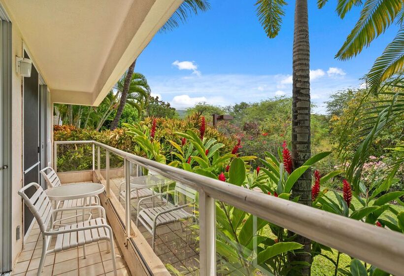 فندق Aston At The Maui Banyan