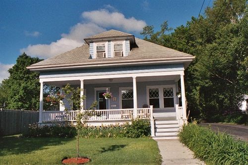 호텔 Atlantic Birches Inn