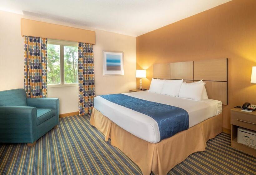 Atlantic Sands Hotel & Conference Center