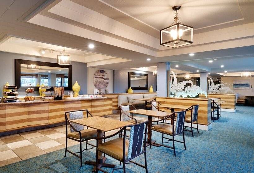 Atrium Hotel Orange County