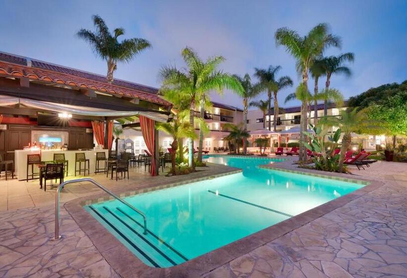 Atrium Hotel Orange County