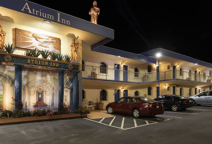 هتل Atrium Inn