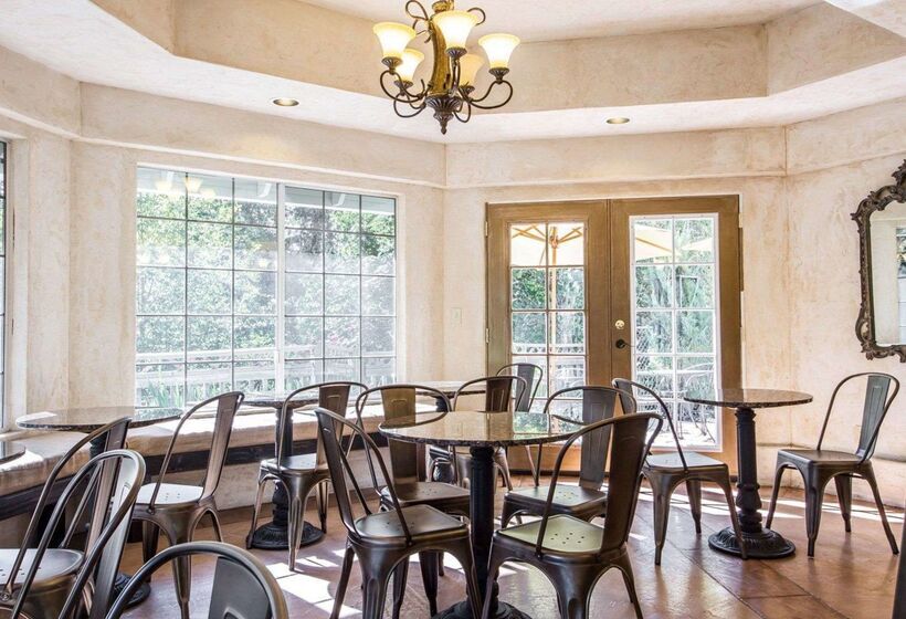 Baechtel Creek Inn, Ascend Hotel Collection