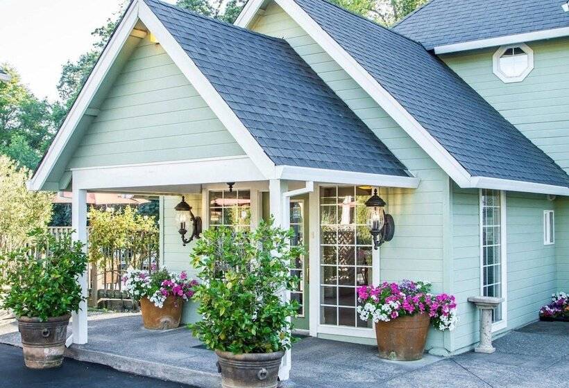 Baechtel Creek Inn, Ascend Hotel Collection