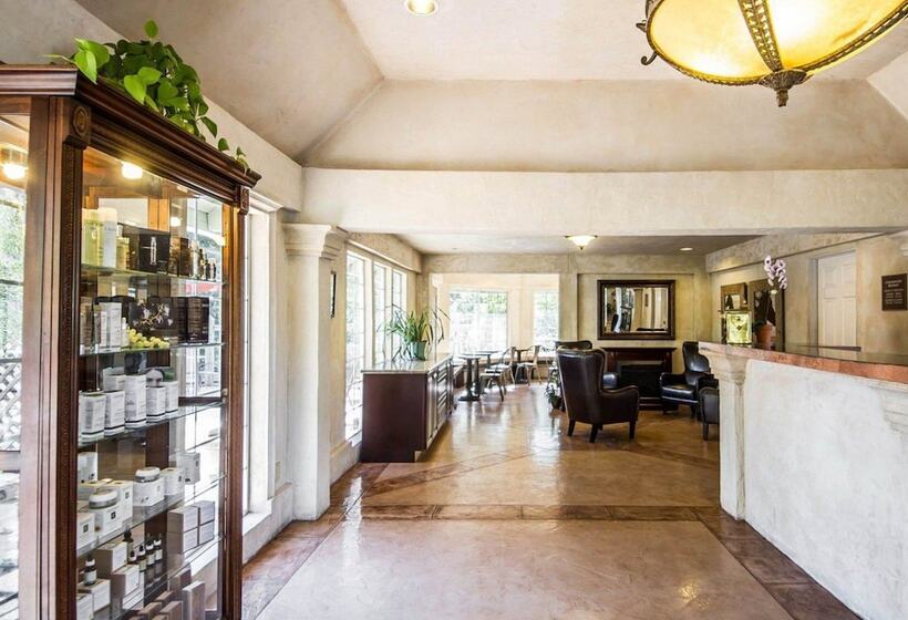 Baechtel Creek Inn, Ascend Hotel Collection