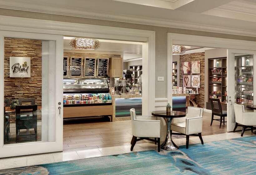 فندق Balboa Bay Resort