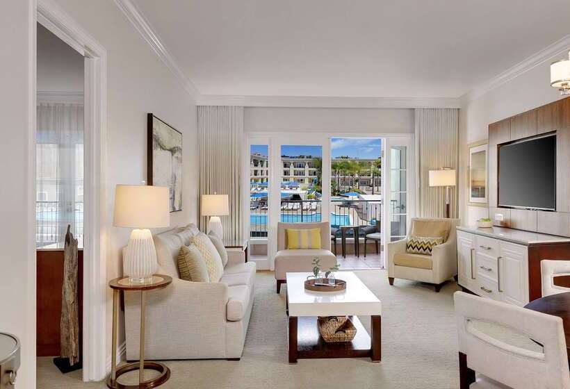 فندق Balboa Bay Resort