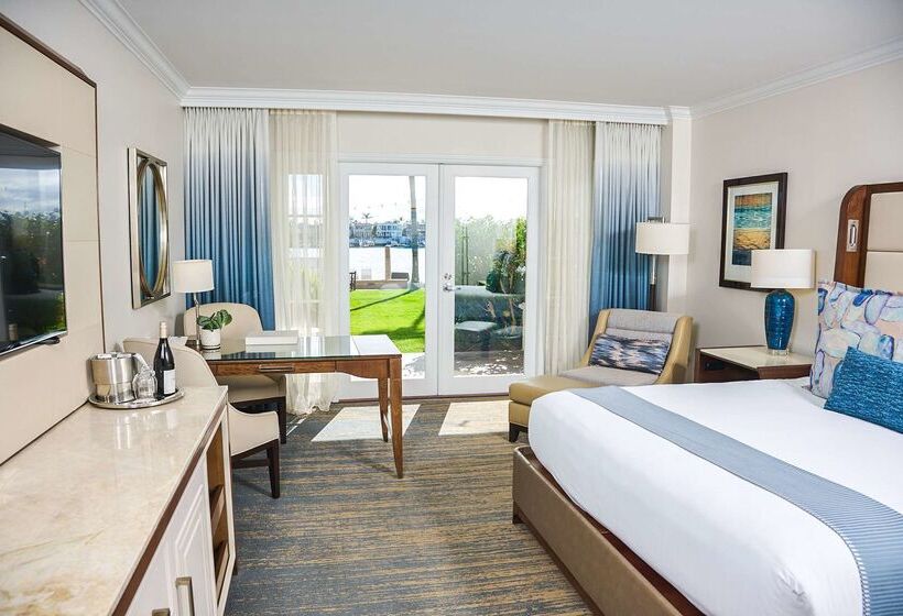 فندق Balboa Bay Resort