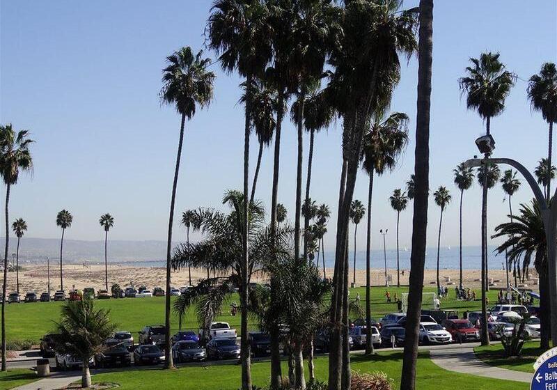 فندق Balboa Inn, On The Beach At Newport